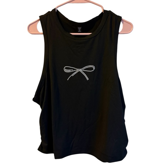 SHEIN Tops - Black Sleeveless Top